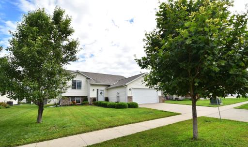 907 3rd Street SE, Kasson, MN 55944