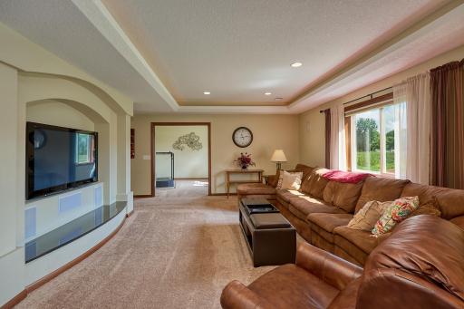 6512 Garland Lane N, Maple Grove, MN 55311