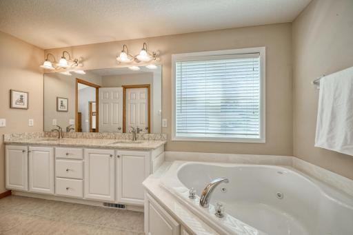 6512 Garland Lane N, Maple Grove, MN 55311