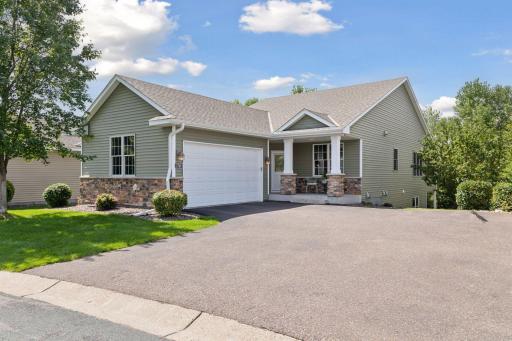 1749 Edgemont Street N, Saint Paul, MN 55117