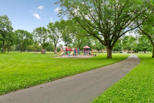 ENJOY JEFFERSON PARK + PAVED PATHS RIGHT BEHIND THE HOME
