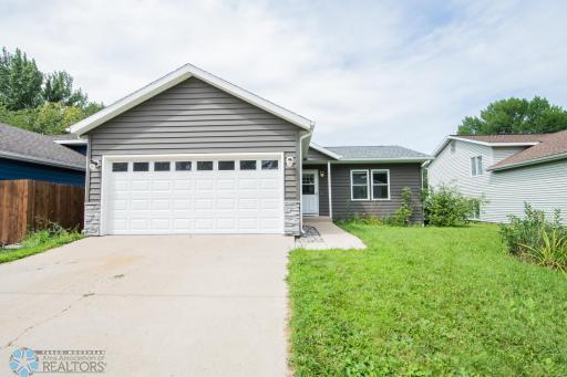5309 18th Street S, Fargo, ND 58104