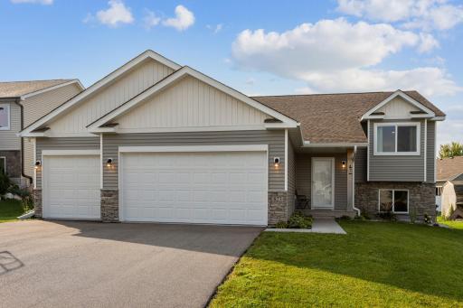 823 Poplar Lane, Watertown, MN 55388