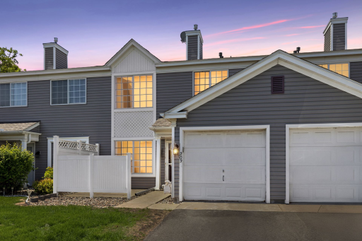 2017 Southcross Drive W, 703, Burnsville, MN 55306