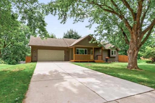 9987 64th Circle N, Maple Grove, MN 55369