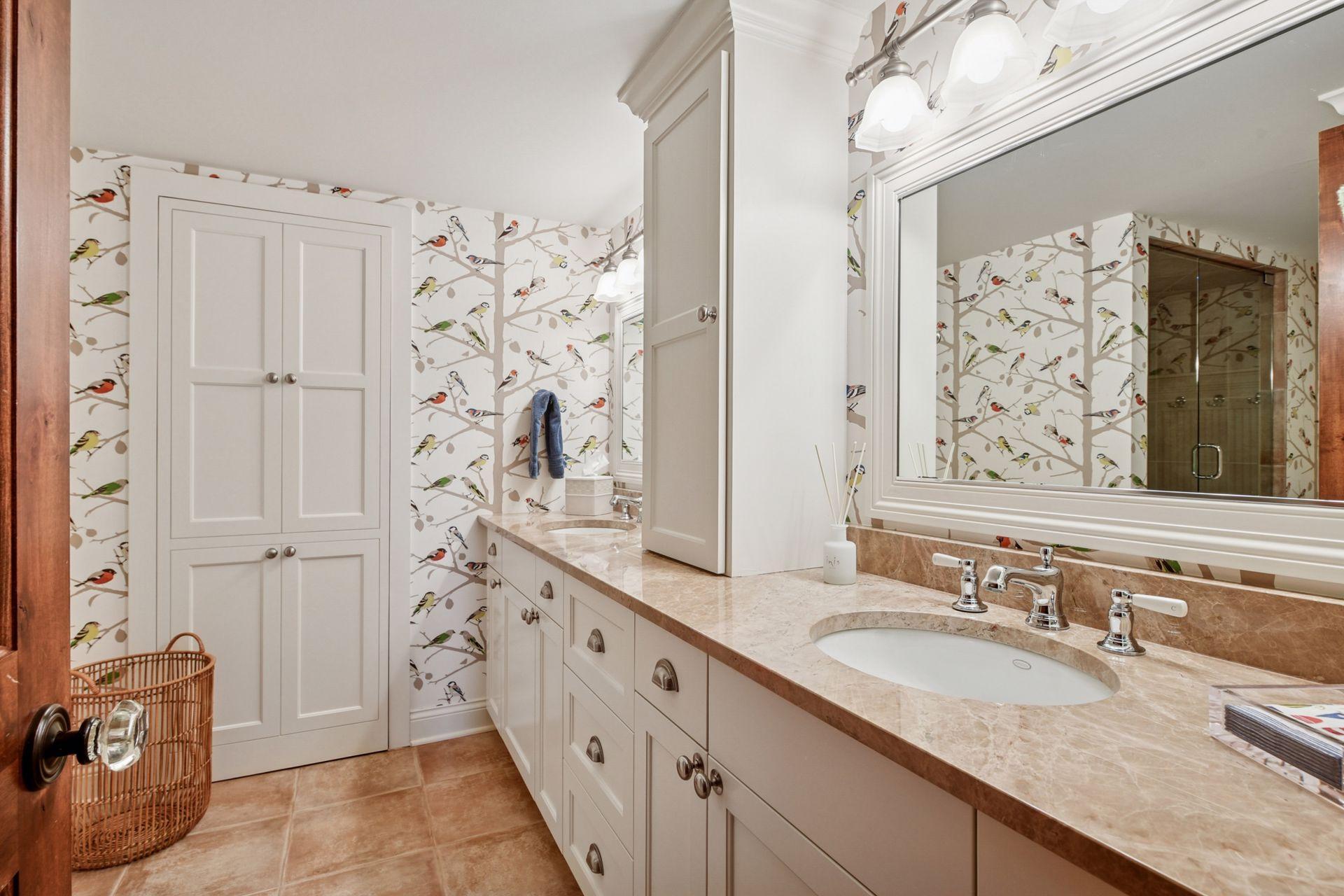 Lower level 3/4 bathroom