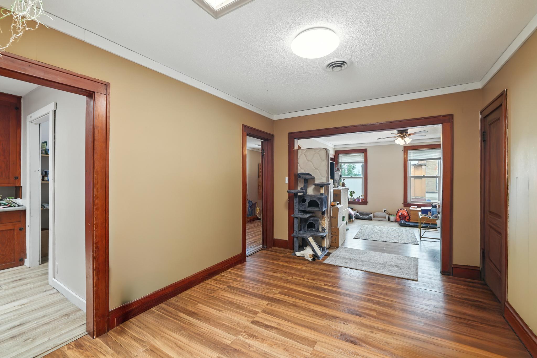Apt 1 front room