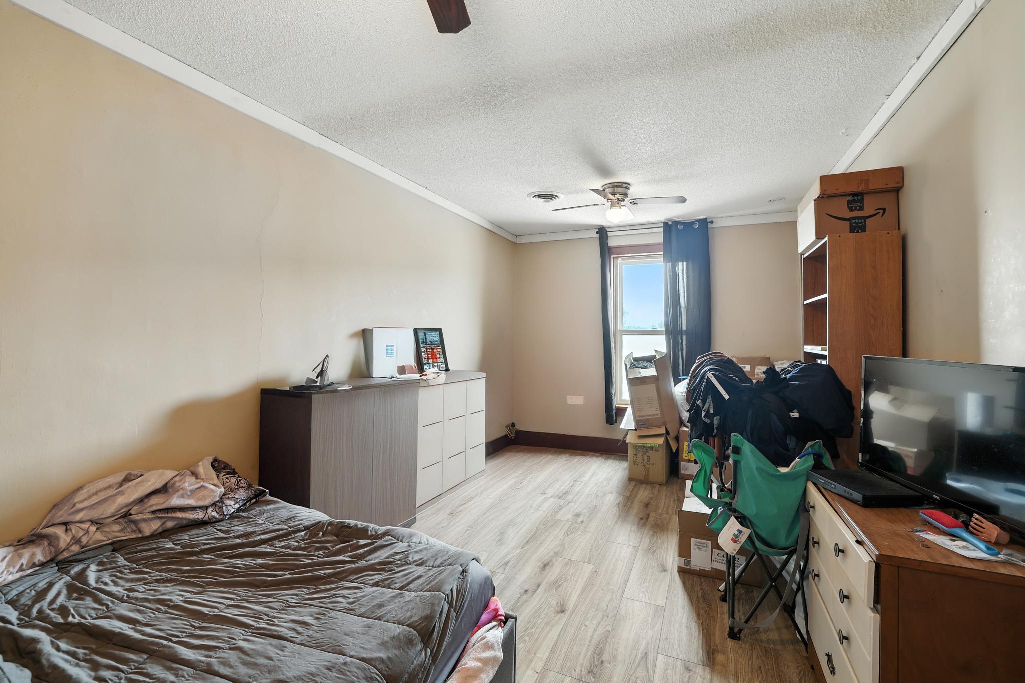 Apt 1 bedroom