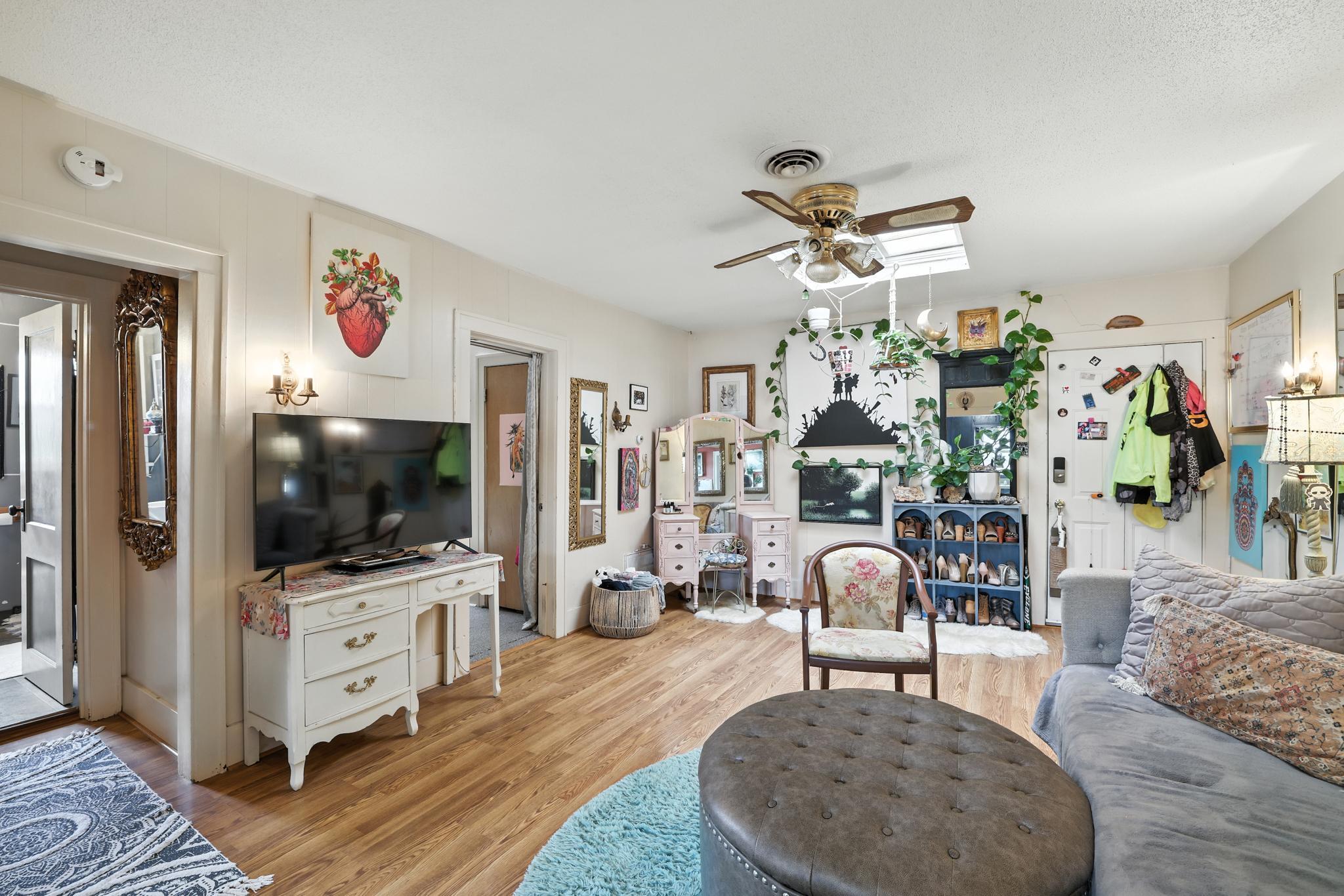 Apt 2 Living room