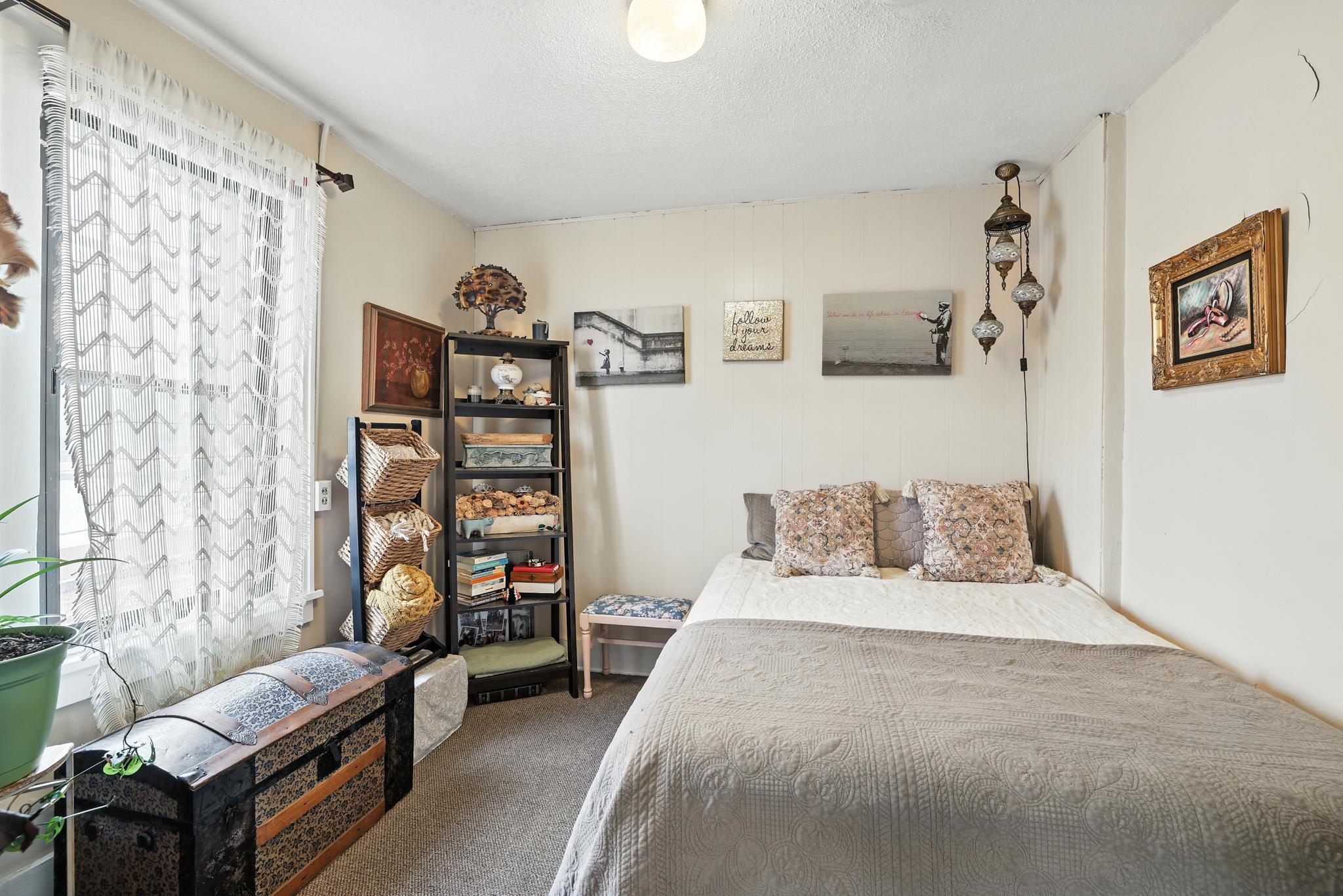 Apt 2 bedroom