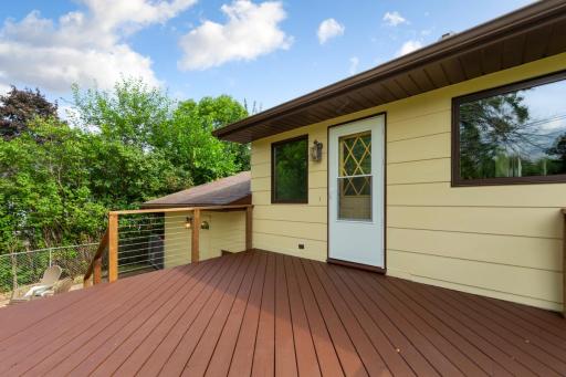 2412 E Main Street, Mankato, MN 56001