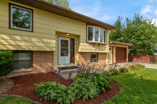 2412 E Main Street, Mankato, MN 56001