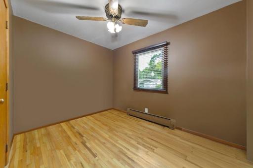 2412 E Main Street, Mankato, MN 56001