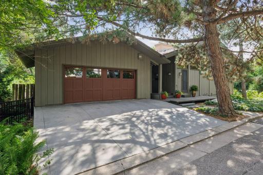 3325 W 34 1/2 Street, Minneapolis, MN 55416