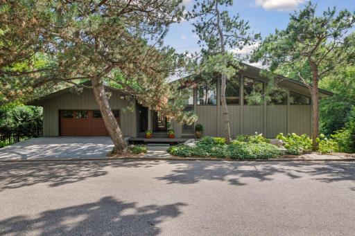 3325 W 34 1/2 Street, Minneapolis, MN 55416