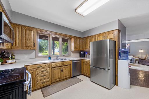 1050 Westwood Drive, Faribault, MN 55021