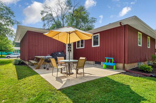1050 Westwood Drive, Faribault, MN 55021