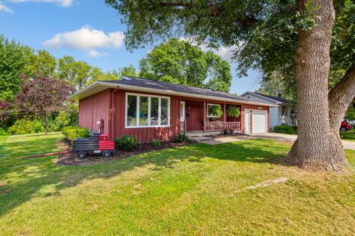 1050 Westwood Drive, Faribault, MN 55021