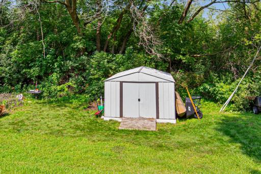 1050 Westwood Drive, Faribault, MN 55021