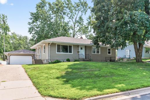 3662 73rd Street E, Inver Grove Heights, MN 55076