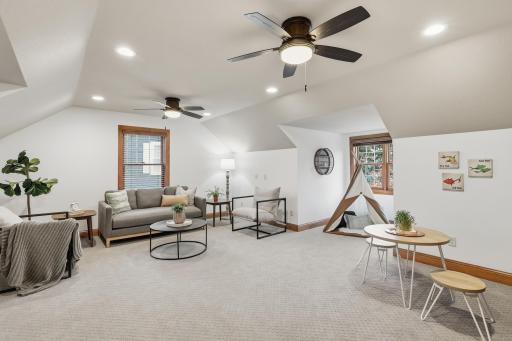 16926 Dynamic Drive, Lakeville, MN 55044