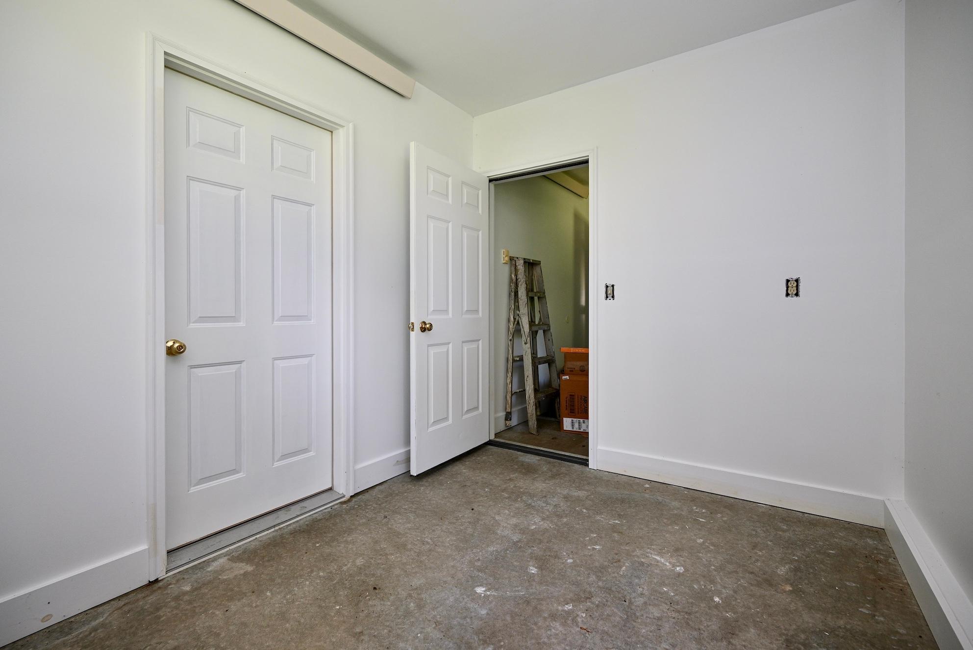 13 Craft or Flex Room II.jpg