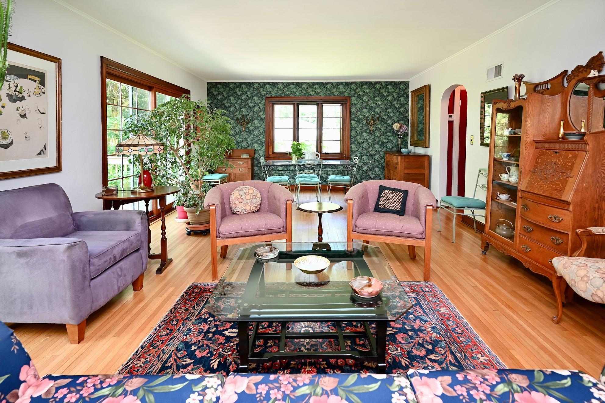 06 Living Room III.jpg