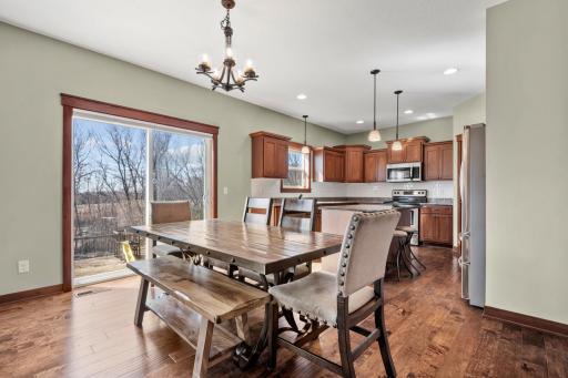 857 Oakmont Lane, Waconia, MN 55387