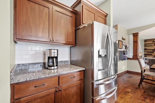 857 Oakmont Lane, Waconia, MN 55387