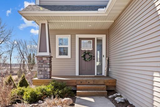 857 Oakmont Lane, Waconia, MN 55387