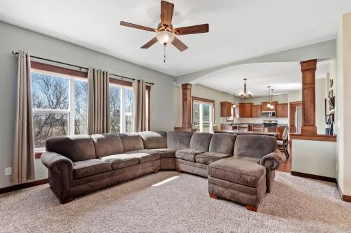 857 Oakmont Lane, Waconia, MN 55387