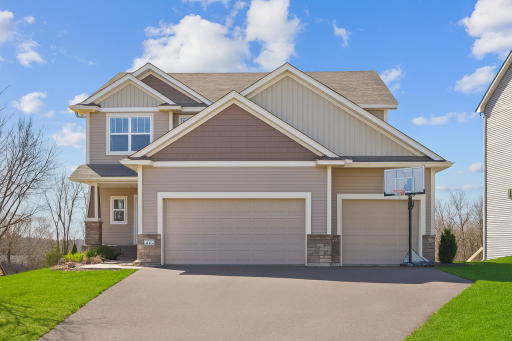 857 Oakmont Lane, Waconia, MN 55387