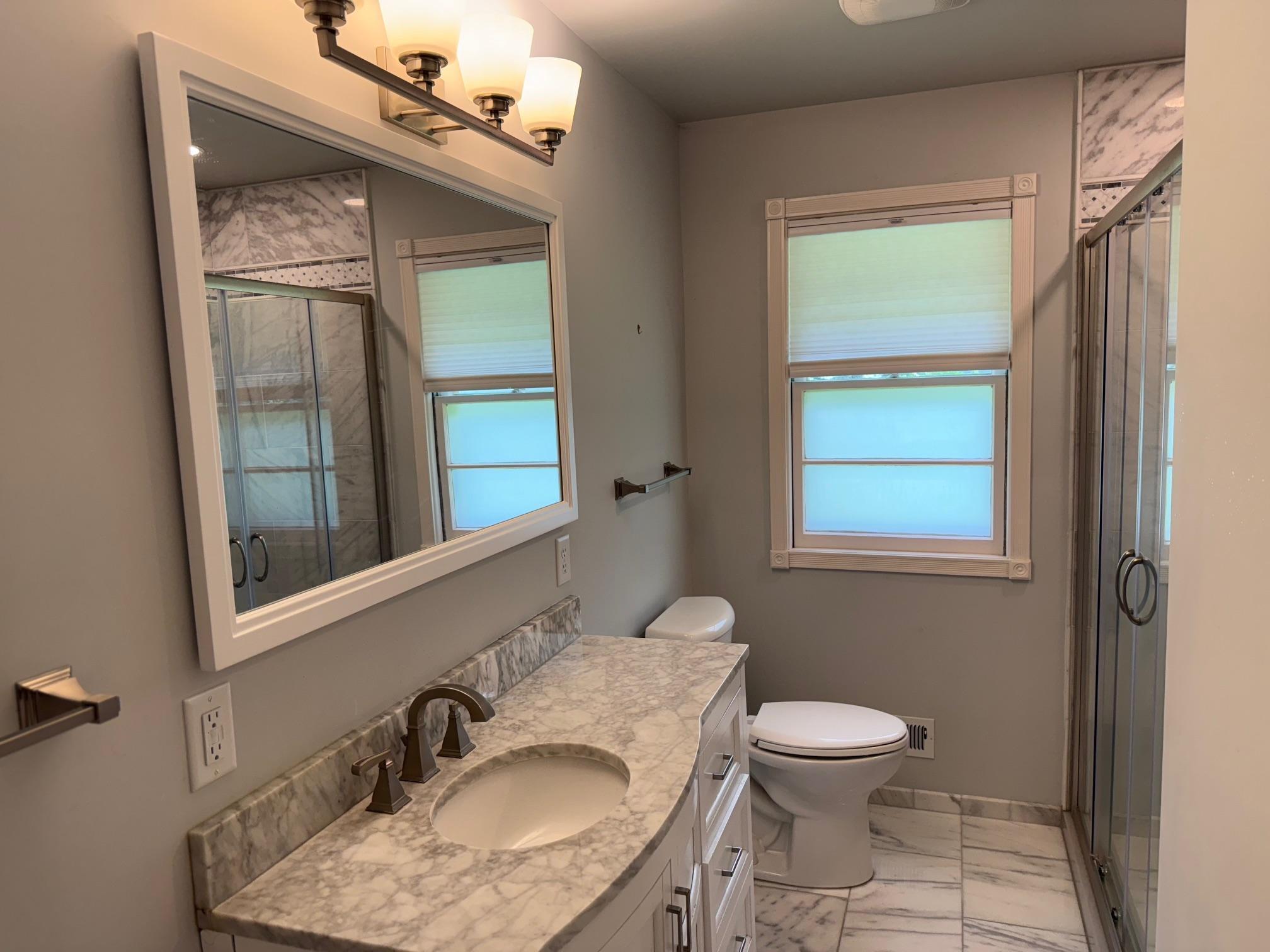 IMG_1015 bathroom.jpg