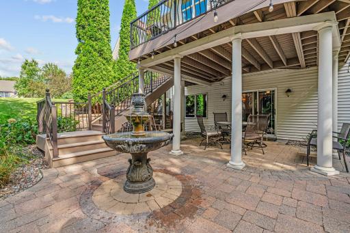 3865 N Ridge Drive, Saint Paul, MN 55123