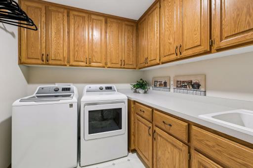 3865 N Ridge Drive, Saint Paul, MN 55123