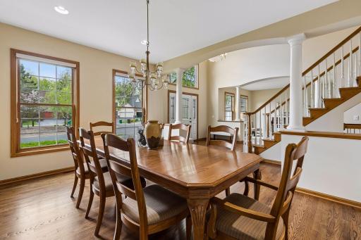 3865 N Ridge Drive, Saint Paul, MN 55123
