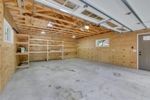 13790 196th Avenue NW, Elk River, MN 55330