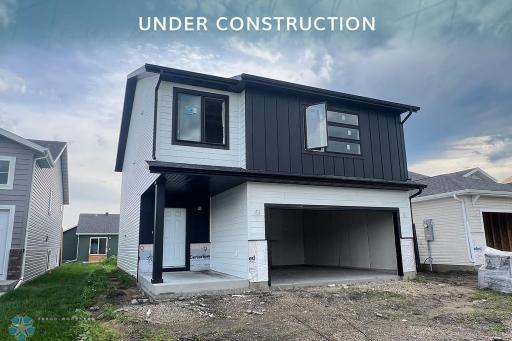 6722 Meadow View Drive S, Fargo, ND 58104