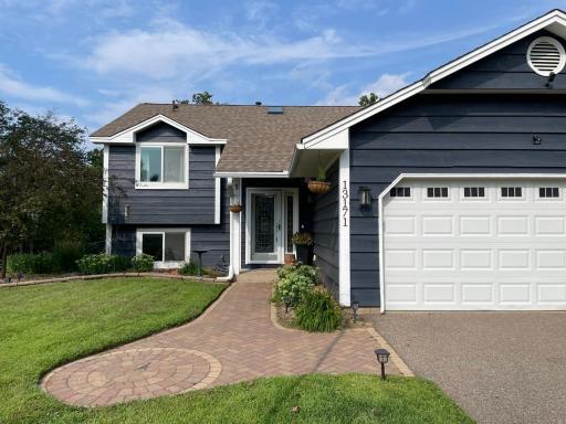 13171 Joppa Avenue S, Savage, MN 55378