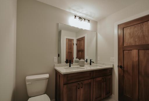 348 Highlands Avenue, Zumbrota, MN 55992
