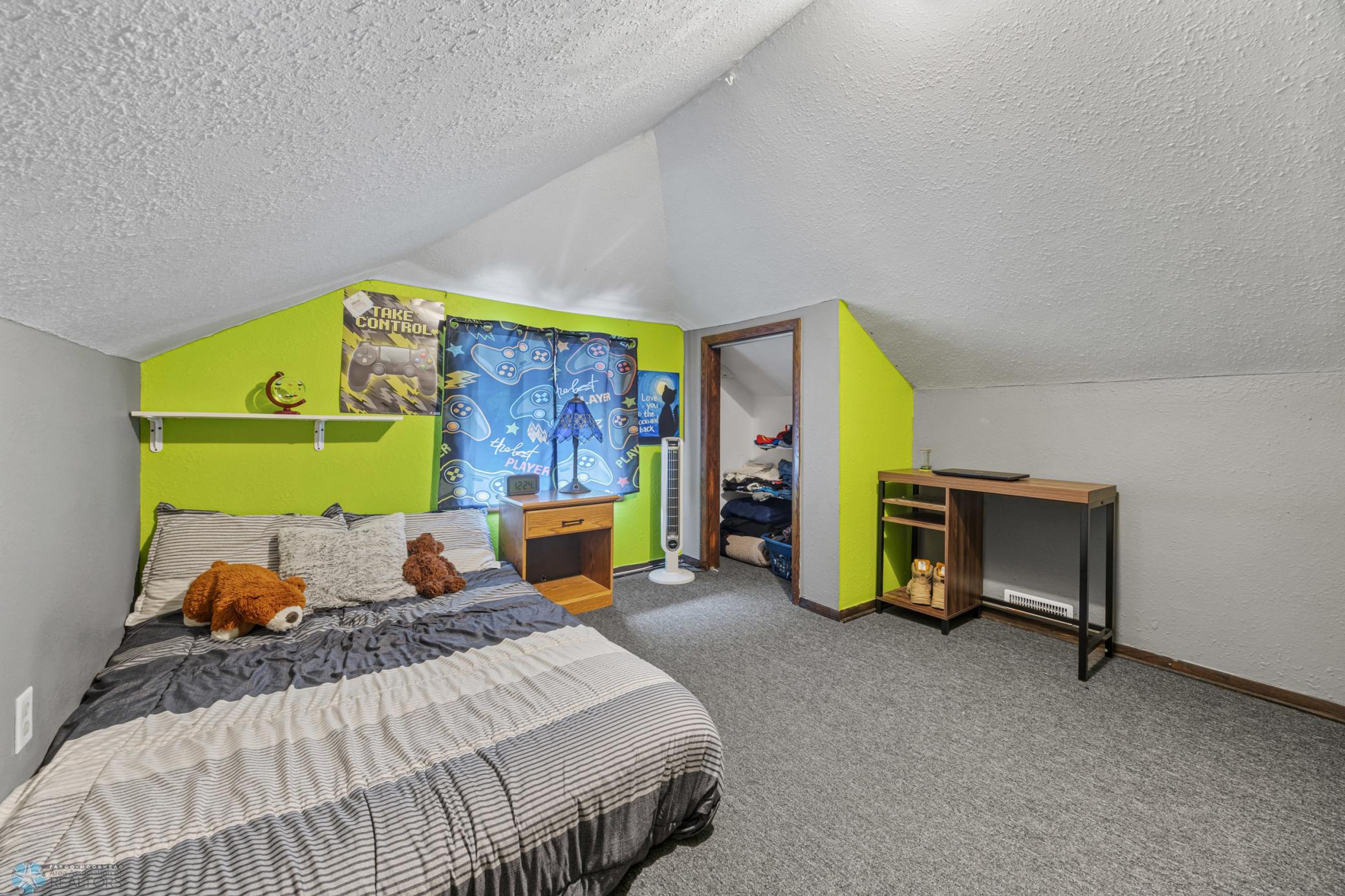 bed 3.jpg