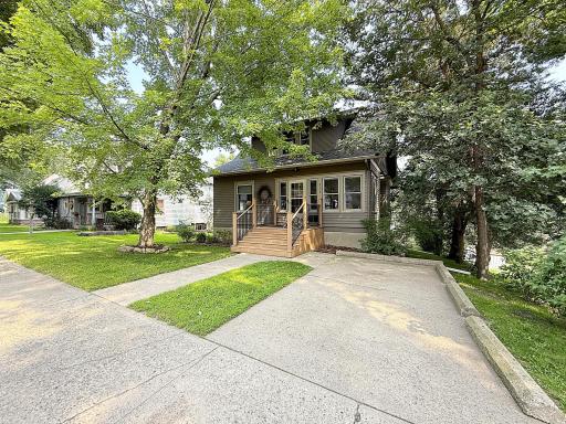 216 S 9th Street, Montevideo, MN 56265