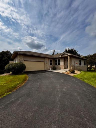 15025 Everleigh Circle, Rosemount, MN 55068