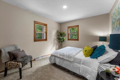 New carpeting and lots of natural liÂ­ghting