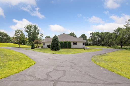 921 Meadowood Lane, 1, Hudson, WI 54016