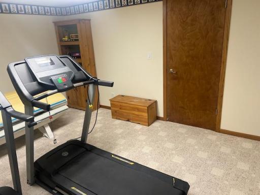 Office or Craft Room- potential 4th Bed