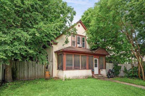3907 Dupont Avenue N, Minneapolis, MN 55412