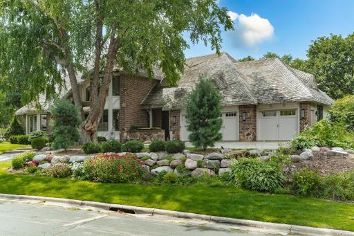 839 Park Place Drive, Saint Paul, MN 55118