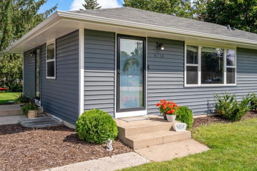 6716 68th Avenue N, Minneapolis, MN 55428