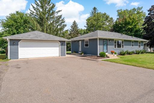 6716 68th Avenue N, Minneapolis, MN 55428
